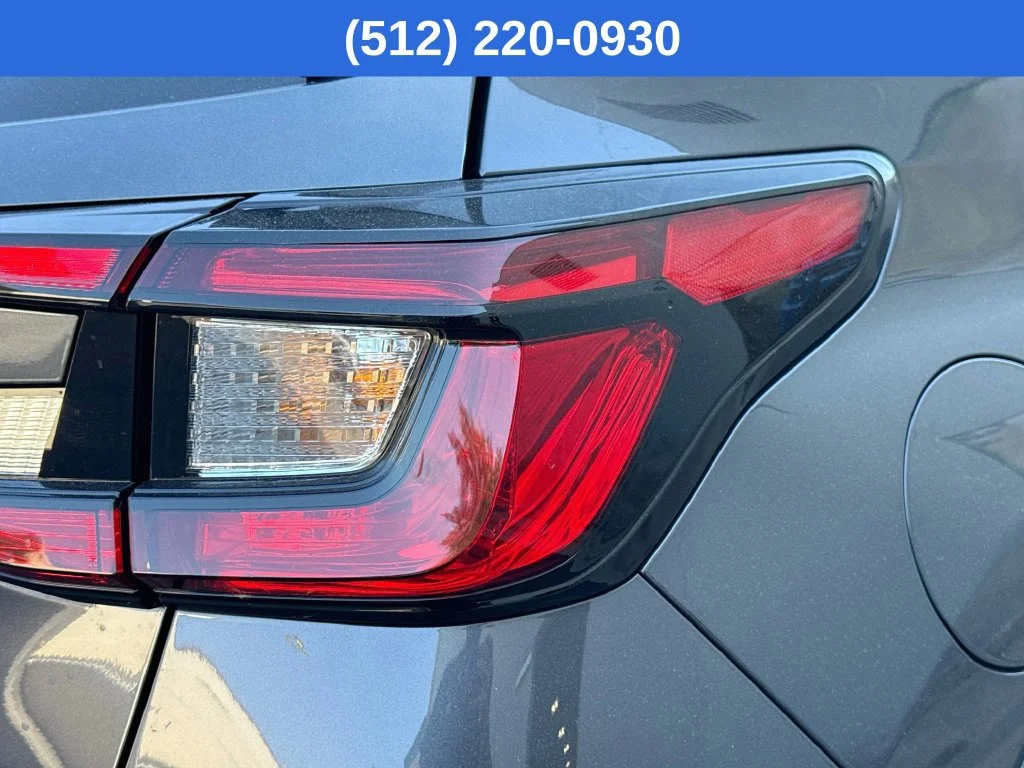 New 2027 Gray Subaru  image 31