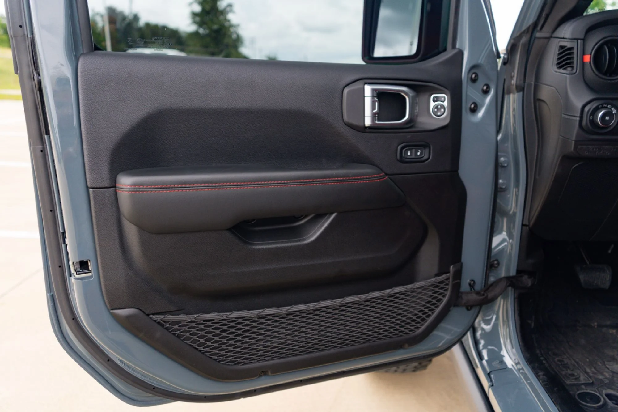 2024 Jeep Wrangler 4-Door Rubicon 392 - Photo 24