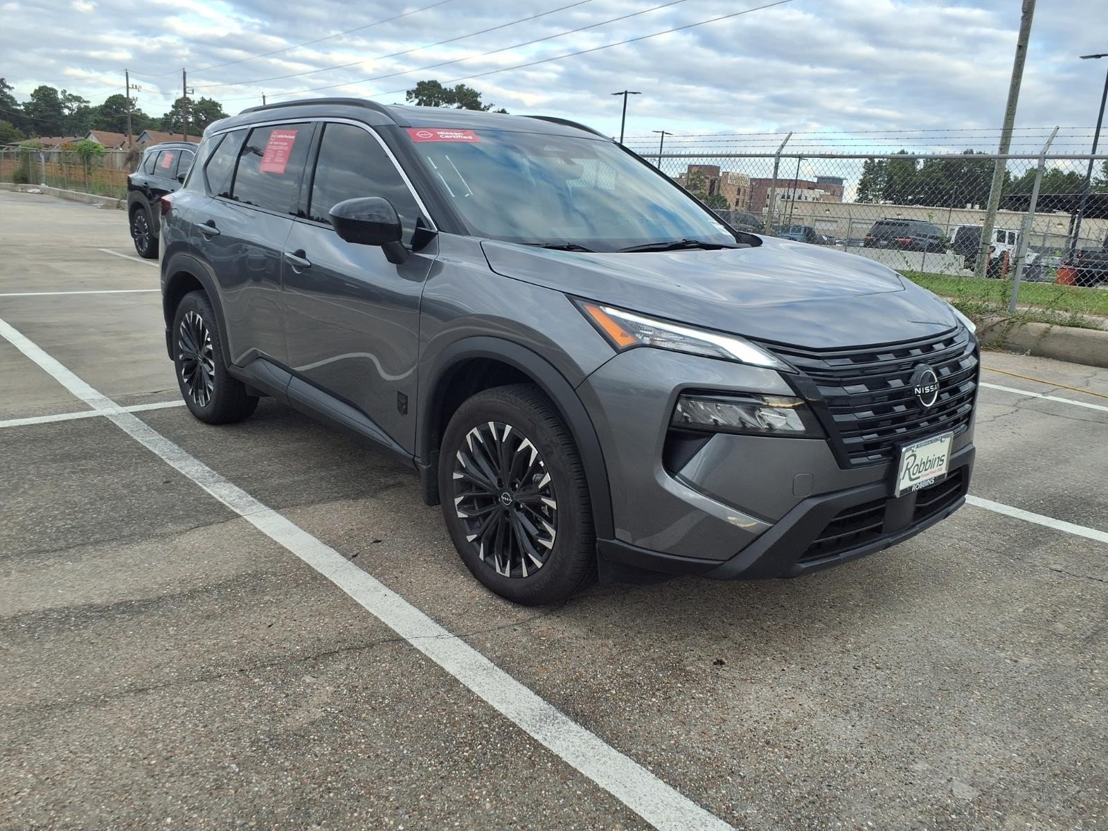 2026 Nissan Rogue photo 3 of 27