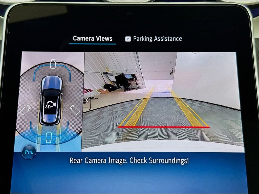 New 2026 Polar White Mercedes-Benz GLC 300 image 14