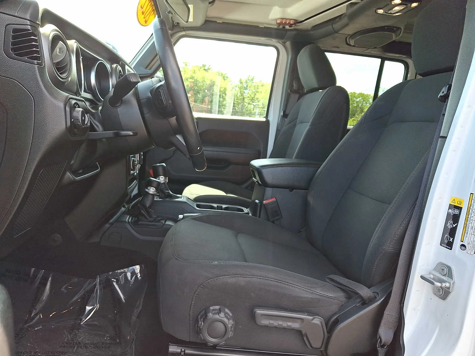 Used 2022 Bright White Clearcoat Jeep Unlimited Willys image 13