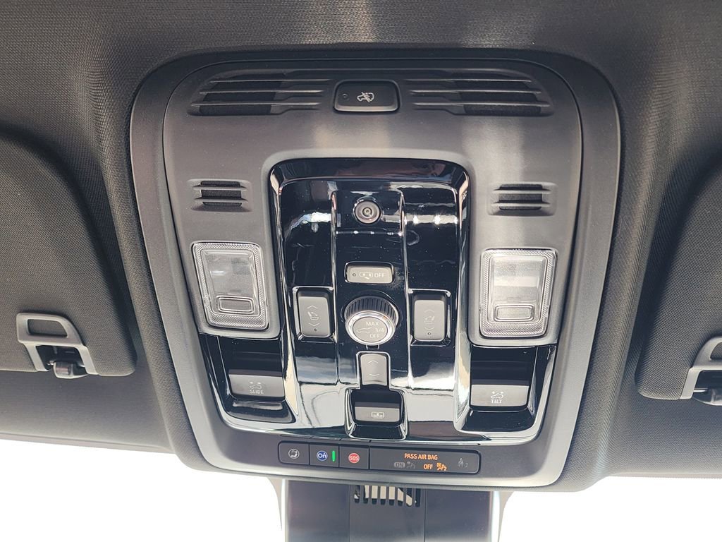 2026 GMC Yukon XL Denali - Photo 44