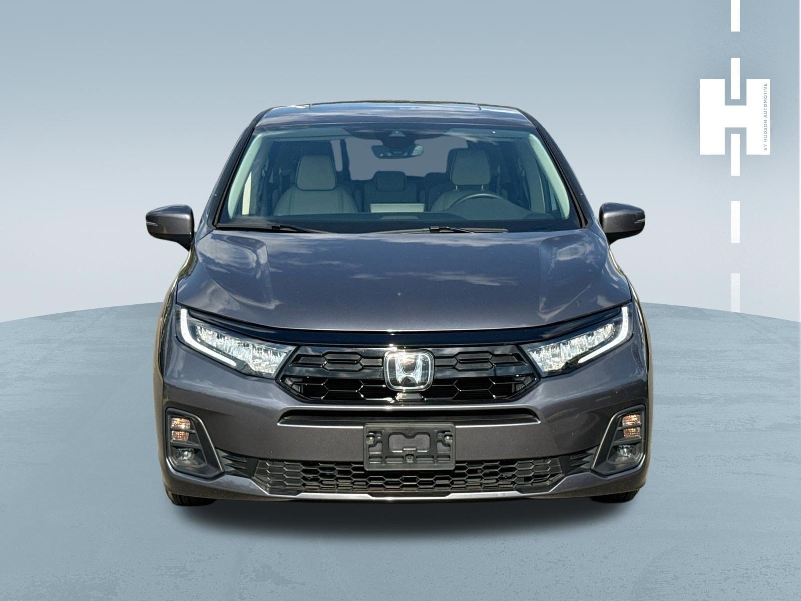 Used 2026 Modern Steel Metallic Honda Touring image 2