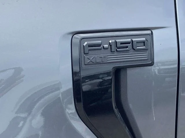 New 2026 Gray Ford XLT image 6