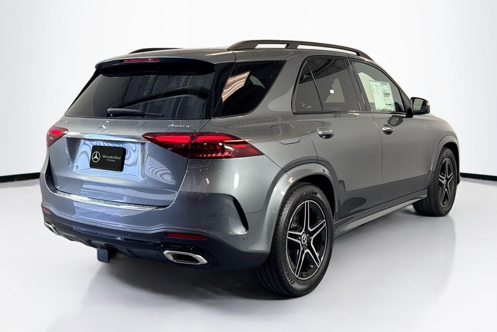 New 2026 Selenite Grey Metallic Mercedes-Benz GLE 580 image 5
