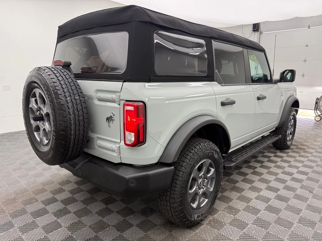 Used 2023 Gray Ford Big Bend image 8