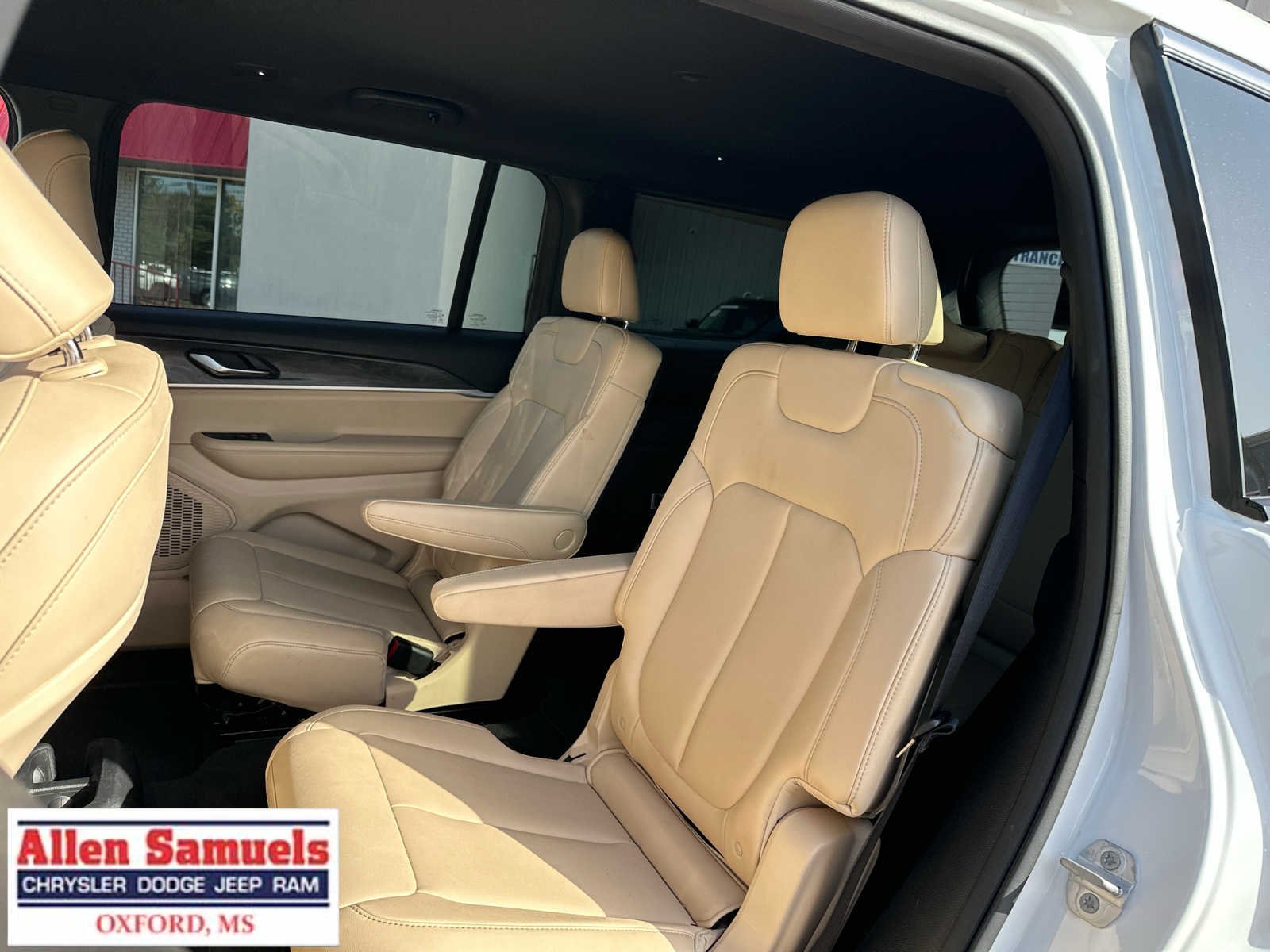 Certified Used 2023 Bright White Clearcoat Jeep Limited image 13
