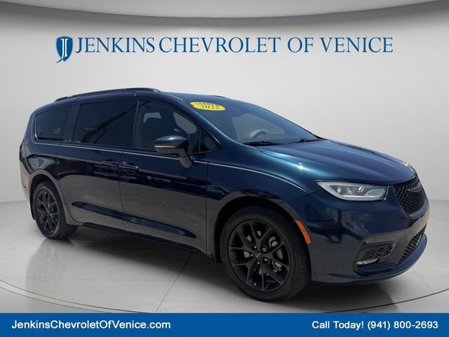 2022 Chrysler Pacifica