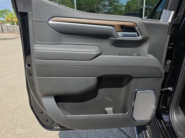 2026 Chevrolet Silverado 1500 High Country - Photo 13