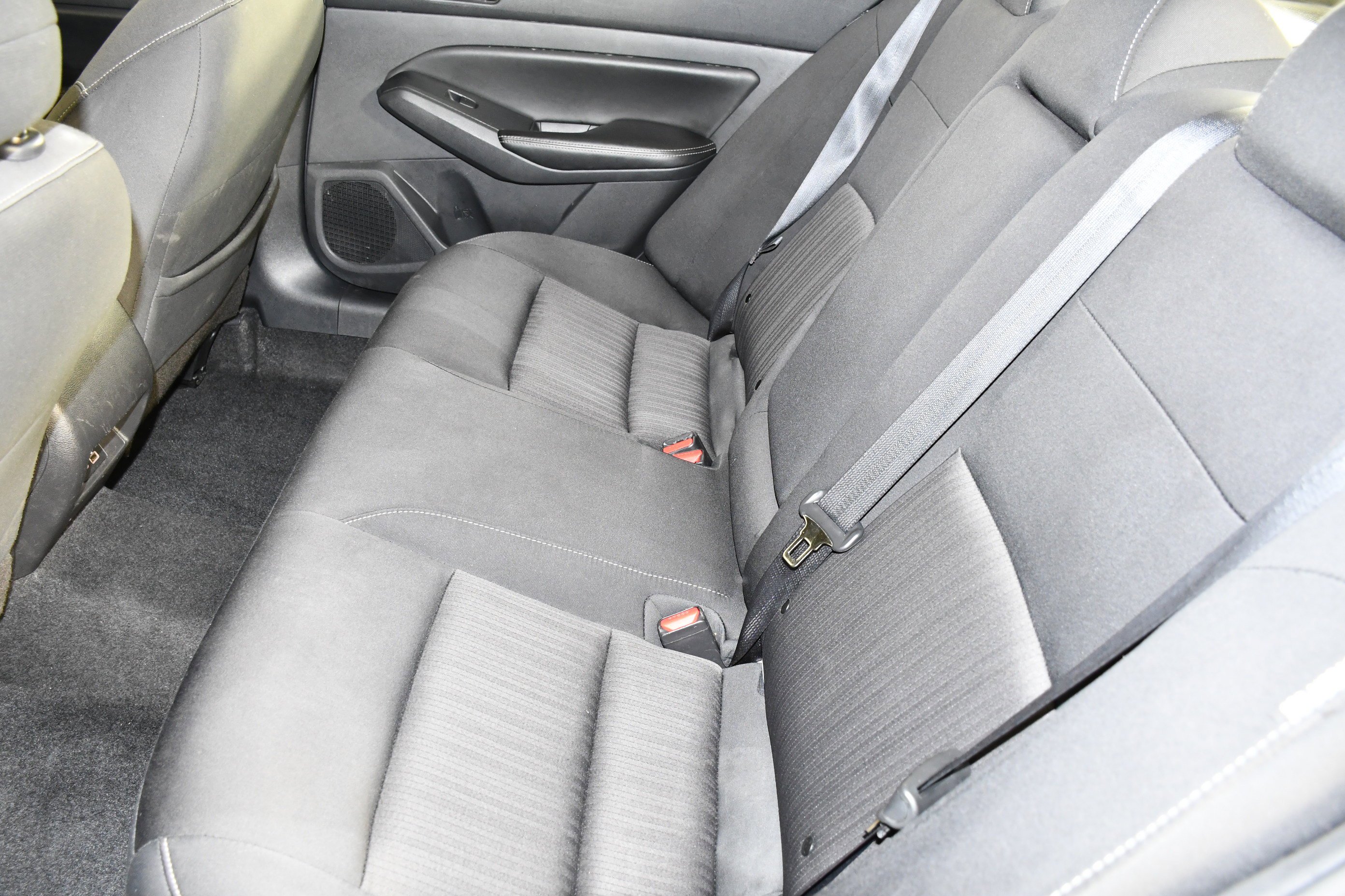 Used 2024 Brilliant Silver Metallic Nissan 2.5 SV image 48