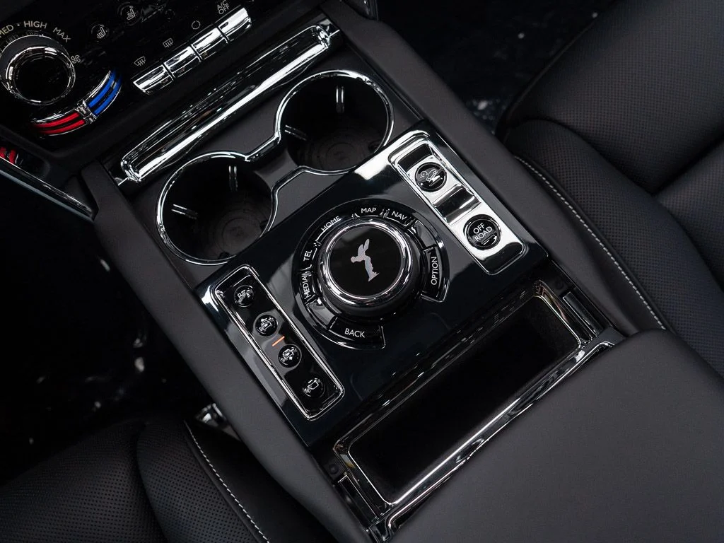 New 2027 Black Diamond Rolls-Royce  image 39