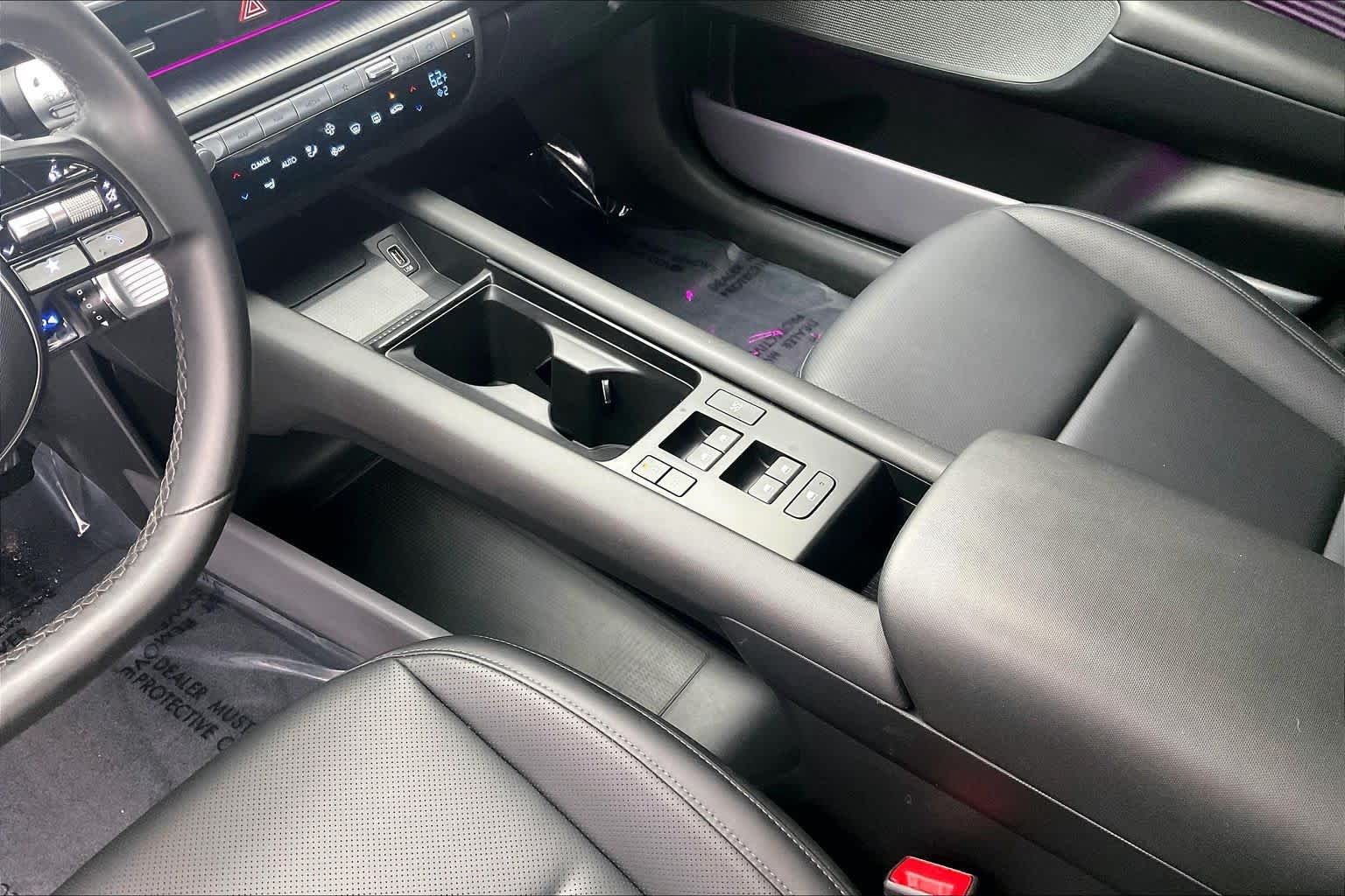 2025 Hyundai IONIQ 6 SEL - Photo 16