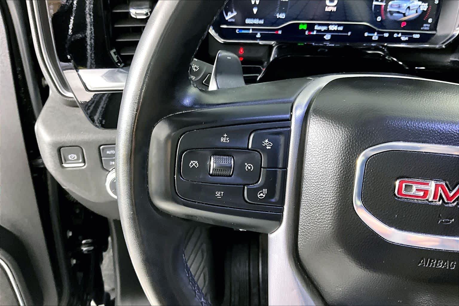 Used 2024 Onyx Black GMC Elevation image 24