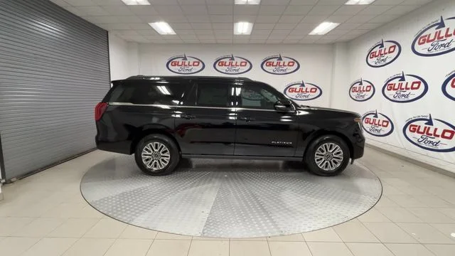 New 2027 Agate Black Metallic Ford Platinum image 13