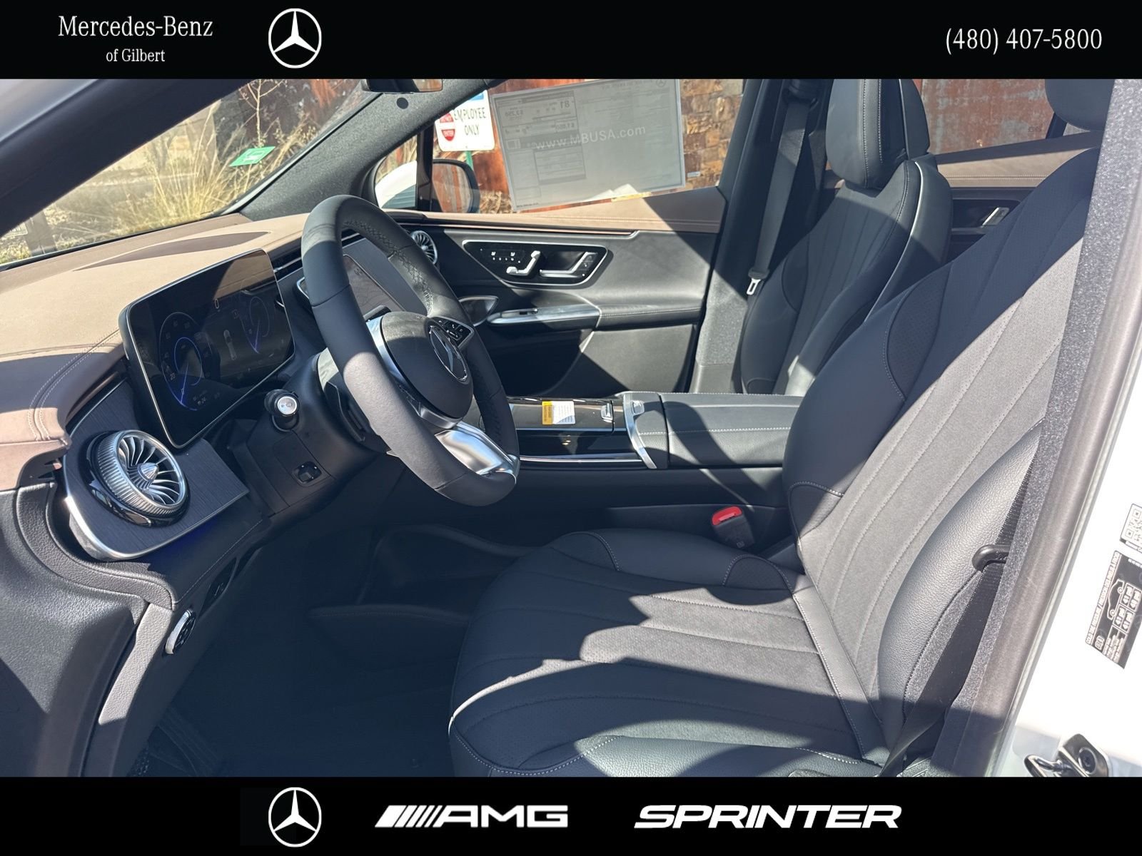 New 2026 Polar White Mercedes-Benz 320 SUV image 8