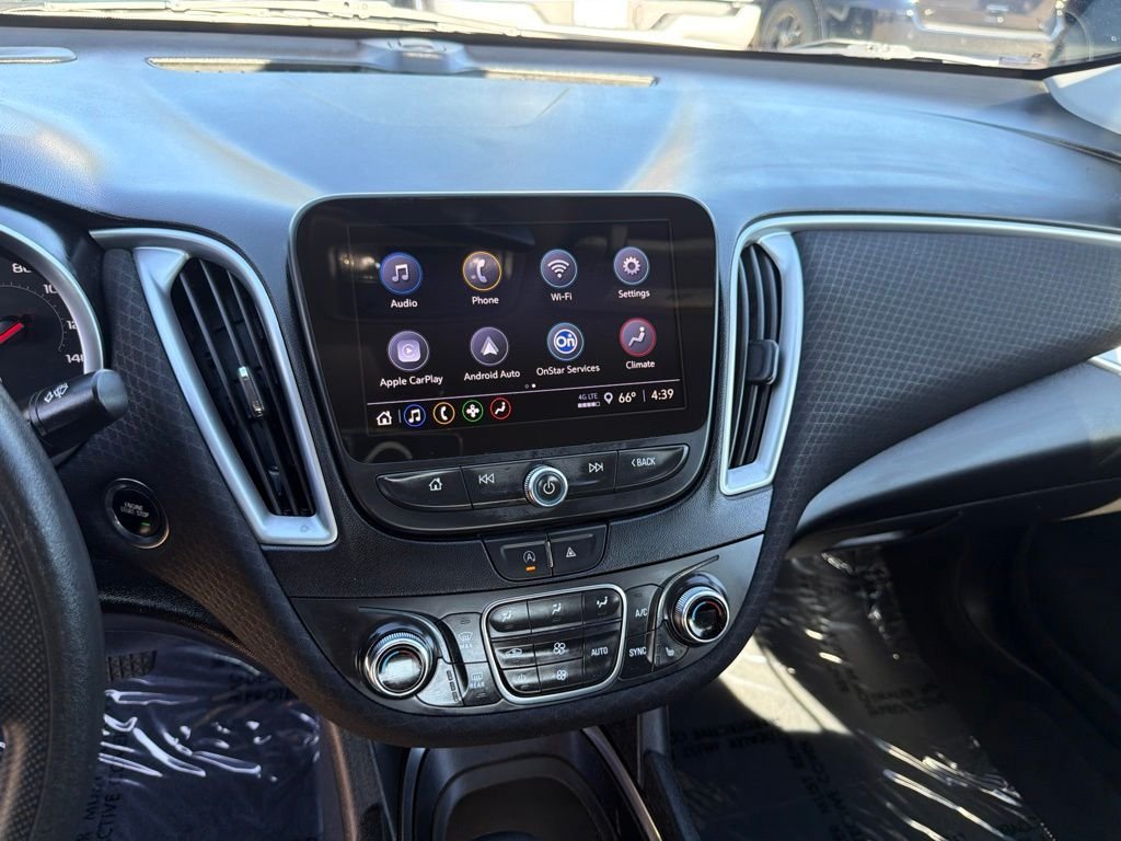 Used 2024 White Chevrolet LT image 20