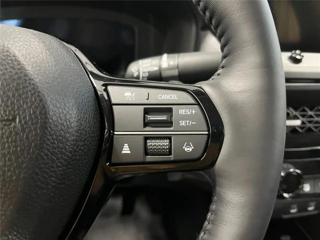 New 2026 Urban Gray Pearl Honda Touring image 23