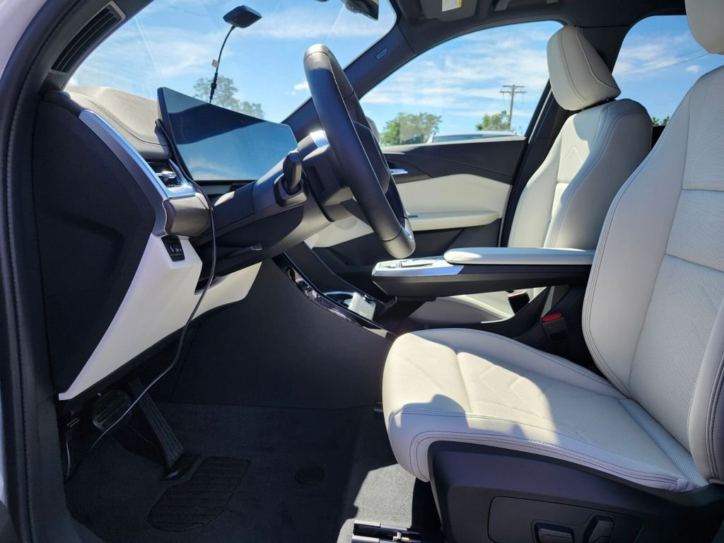 New 2027  BMW xDrive28i image 18