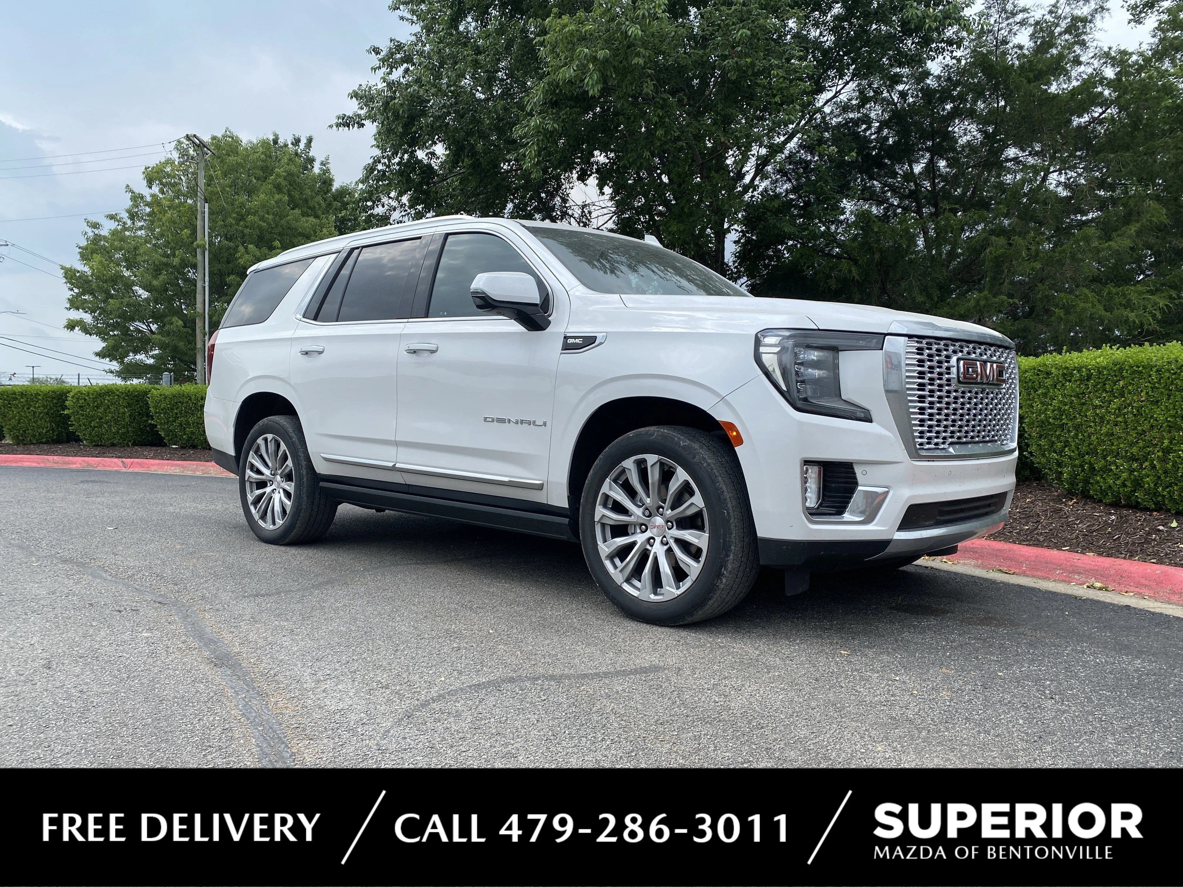 2022 GMC Yukon 4WD Denali's photo