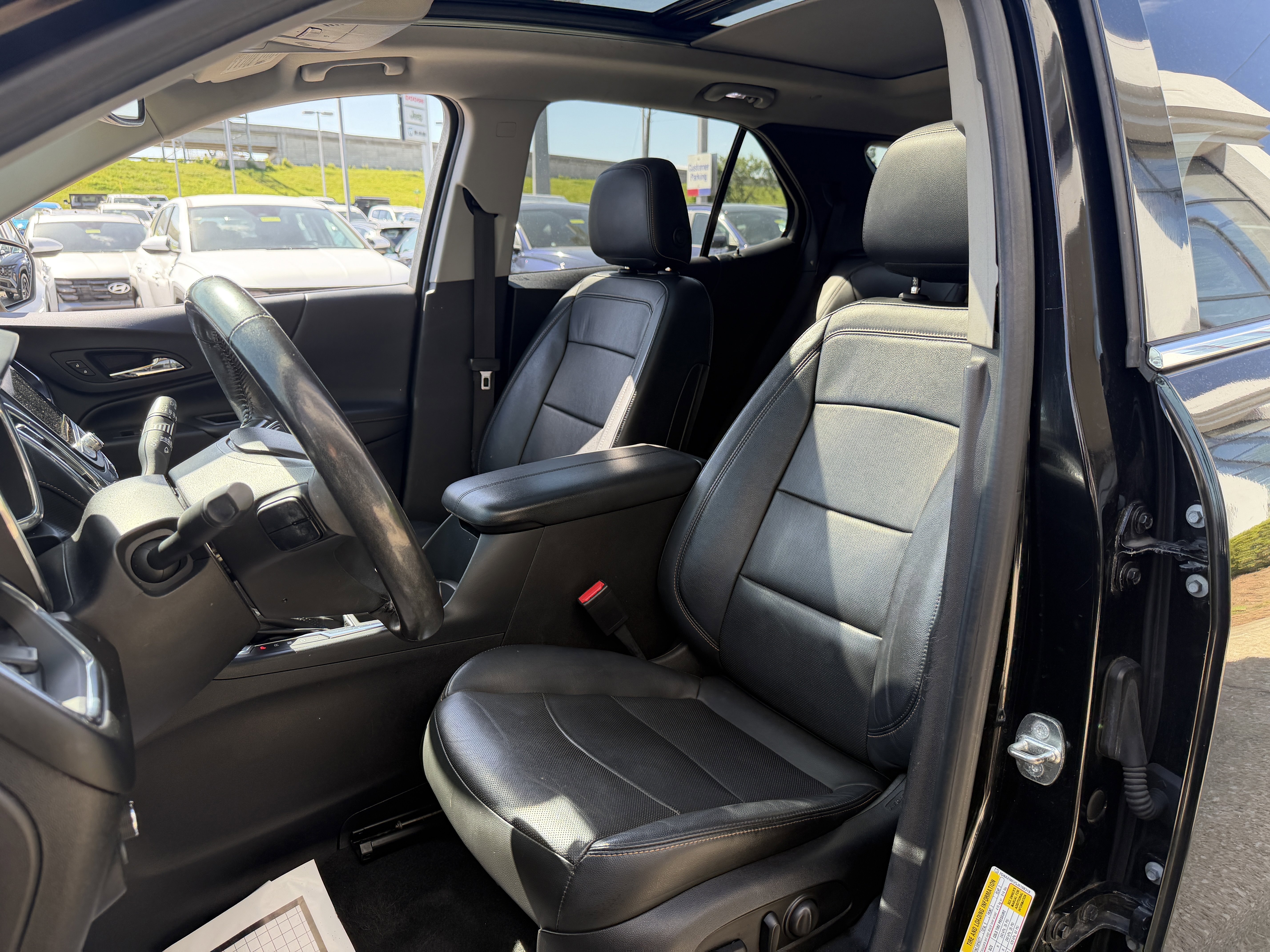 Used 2018 Mosaic Black Metallic Chevrolet Premier image 32