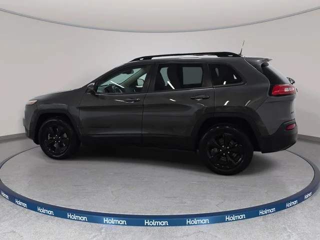 Used 2016 Granite Crystal Metallic Clearcoat Jeep Limited image 9
