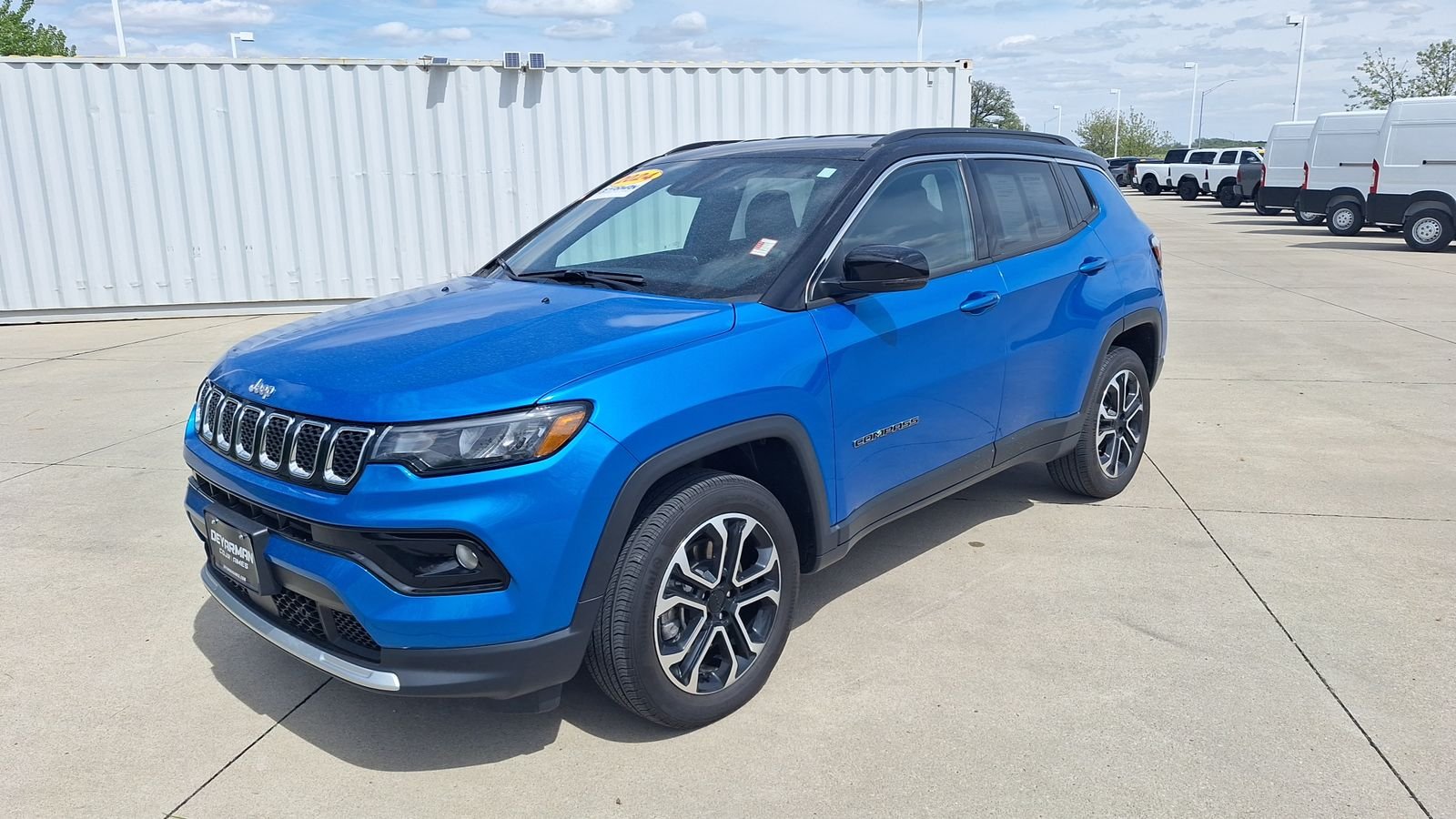 Used 2024 Blue Jeep Limited image 8