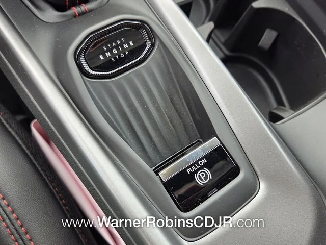 New 2026 White Knuckle Exterior Paint Dodge R/T Plus image 25