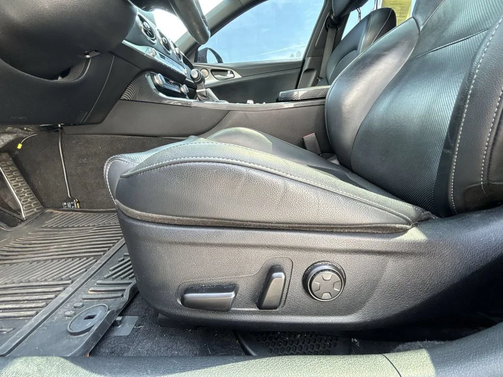 Used 2021 White Kia GT1 image 14