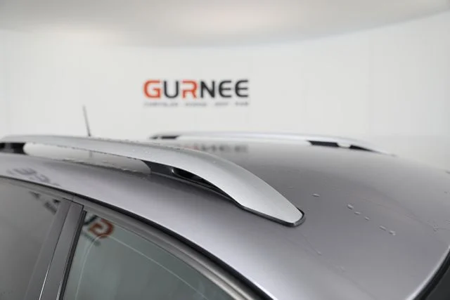 Used 2020 Silver Jeep Latitude image 14