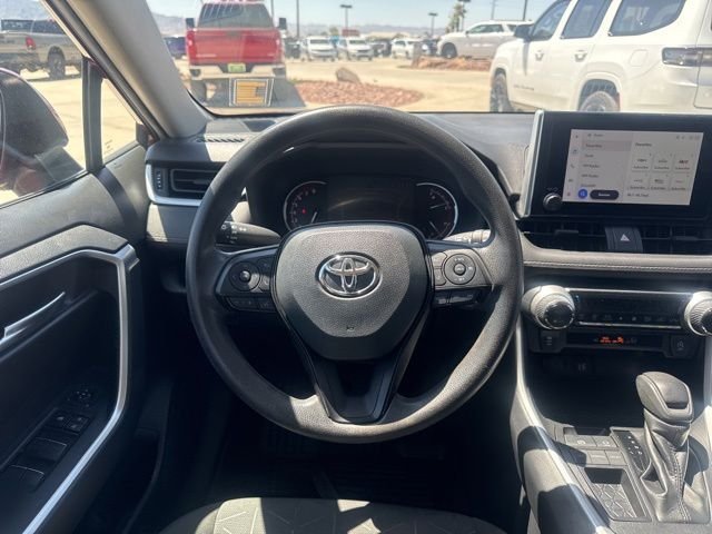 2023 Toyota RAV4 XLE - Photo 24