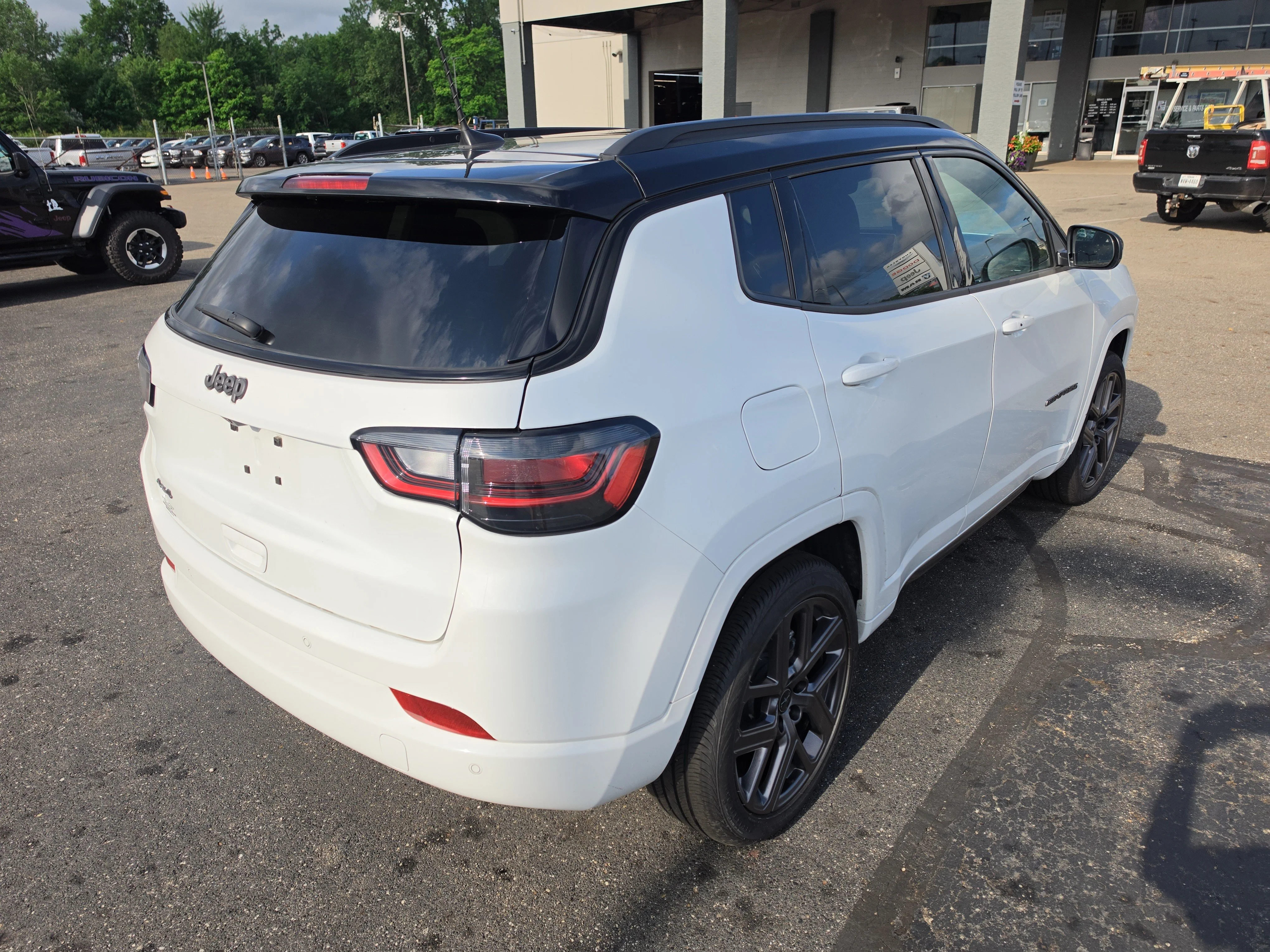 Used 2025 Bright White Clearcoat Jeep Limited image 3