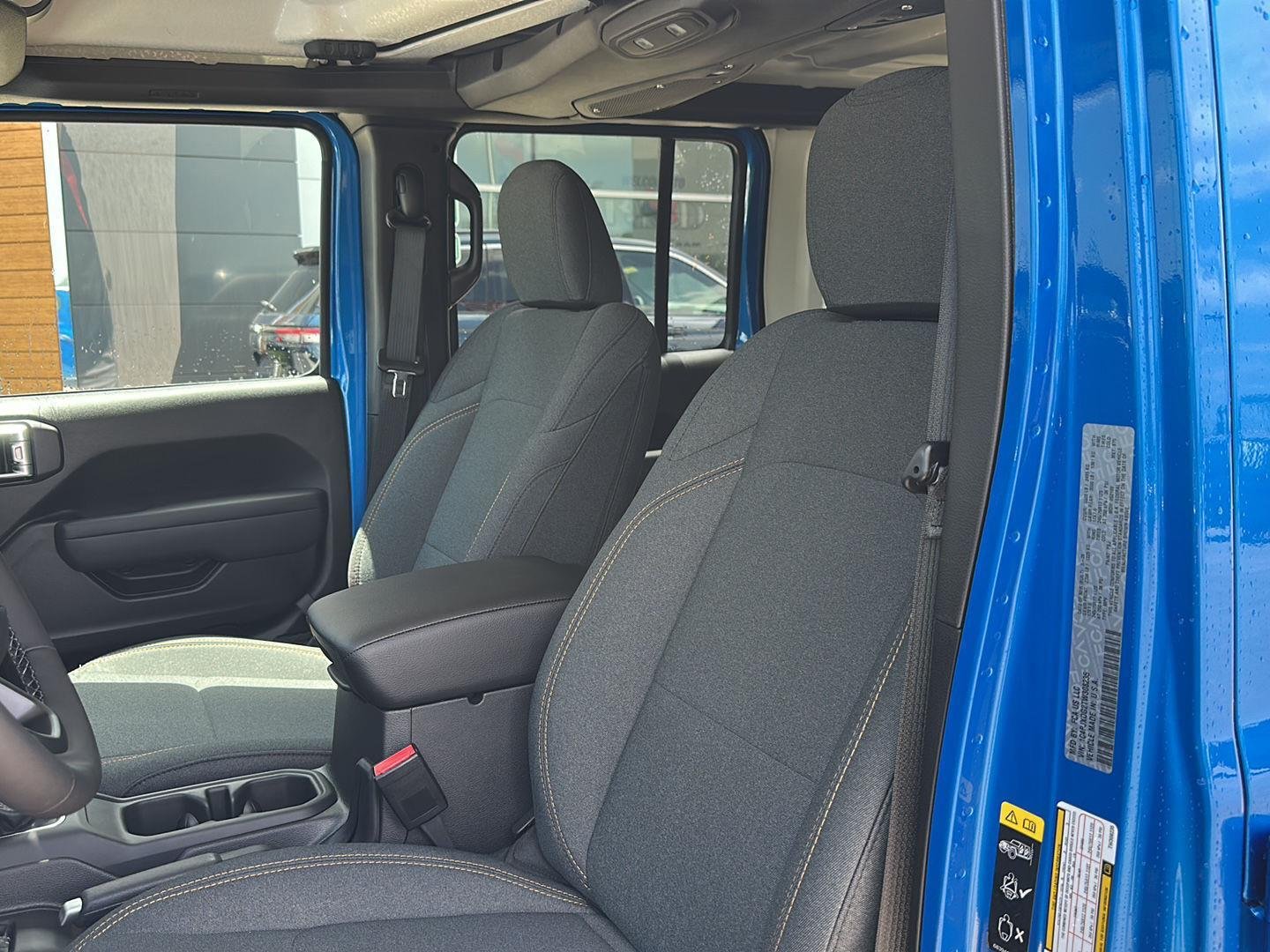 New 2026 Hydro Blue Pearl-Coat Exterior Paint Jeep Sport S image 10