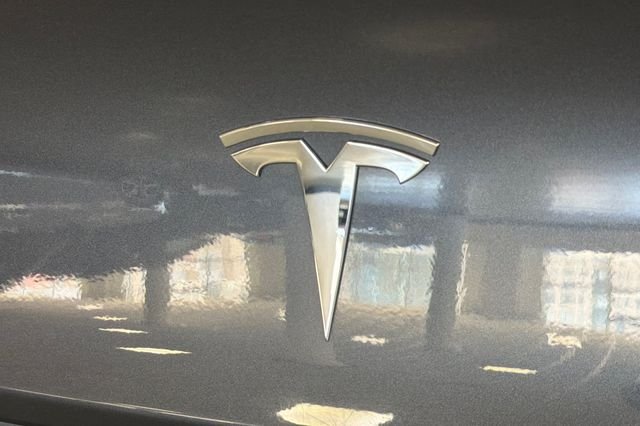Used 2023 Gray Tesla Base image 36