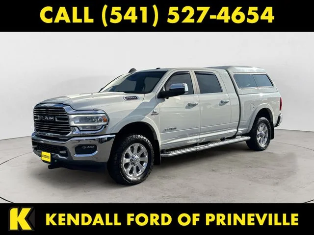 Used 2021 White Ram Laramie image 1