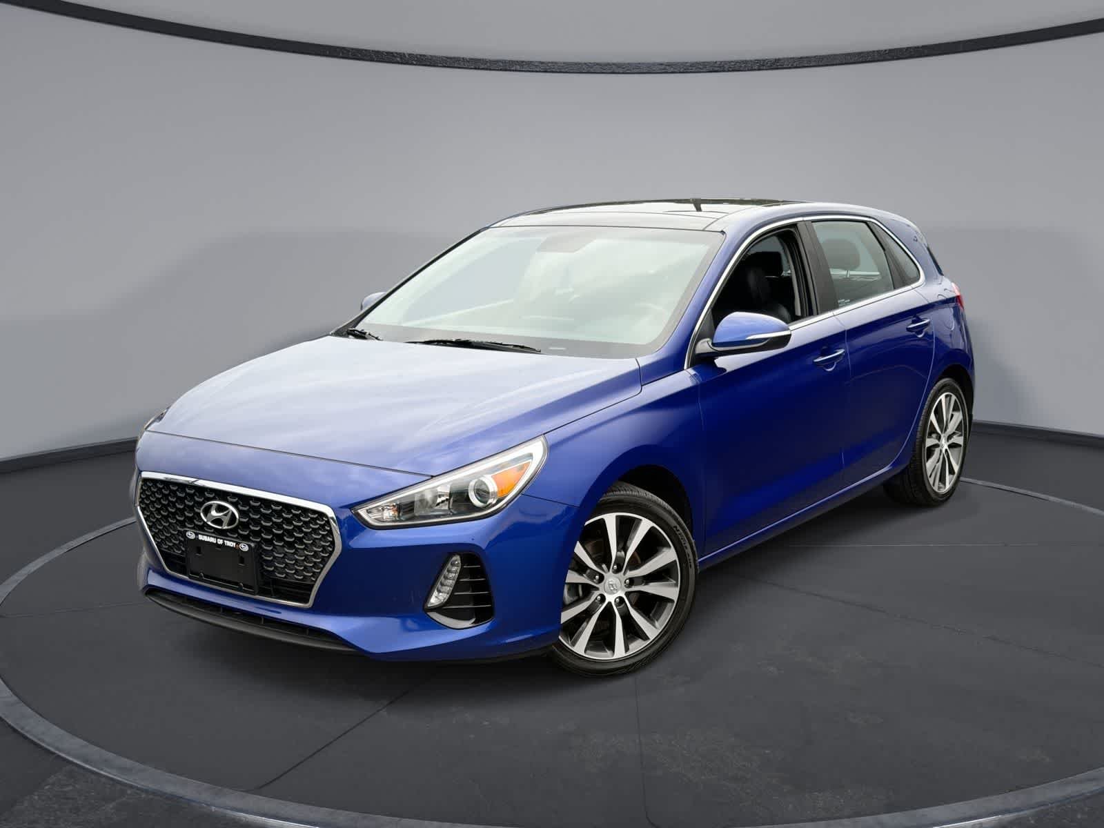 2020 Hyundai Elantra GT GT Auto's photo