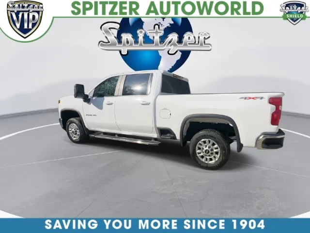 Used 2025 White Chevrolet LT image 8