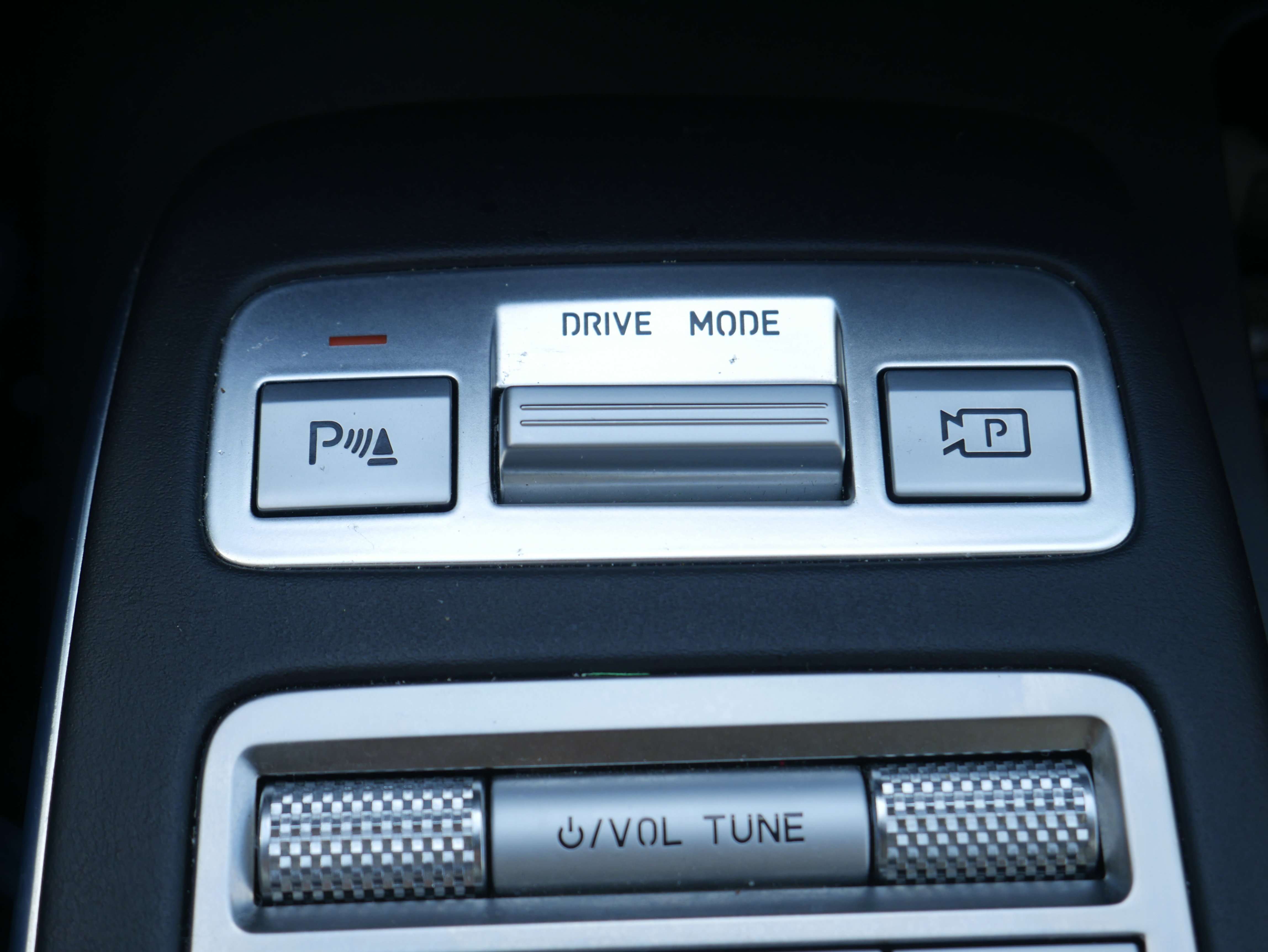 Used 2023 Green Genesis 2.5T AWD image 22