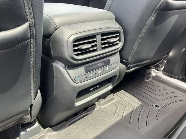 2024 Honda Pilot Touring - Photo 21