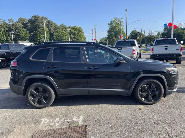 Certified Used 2019 Diamond Black Jeep Latitude Plus image 8