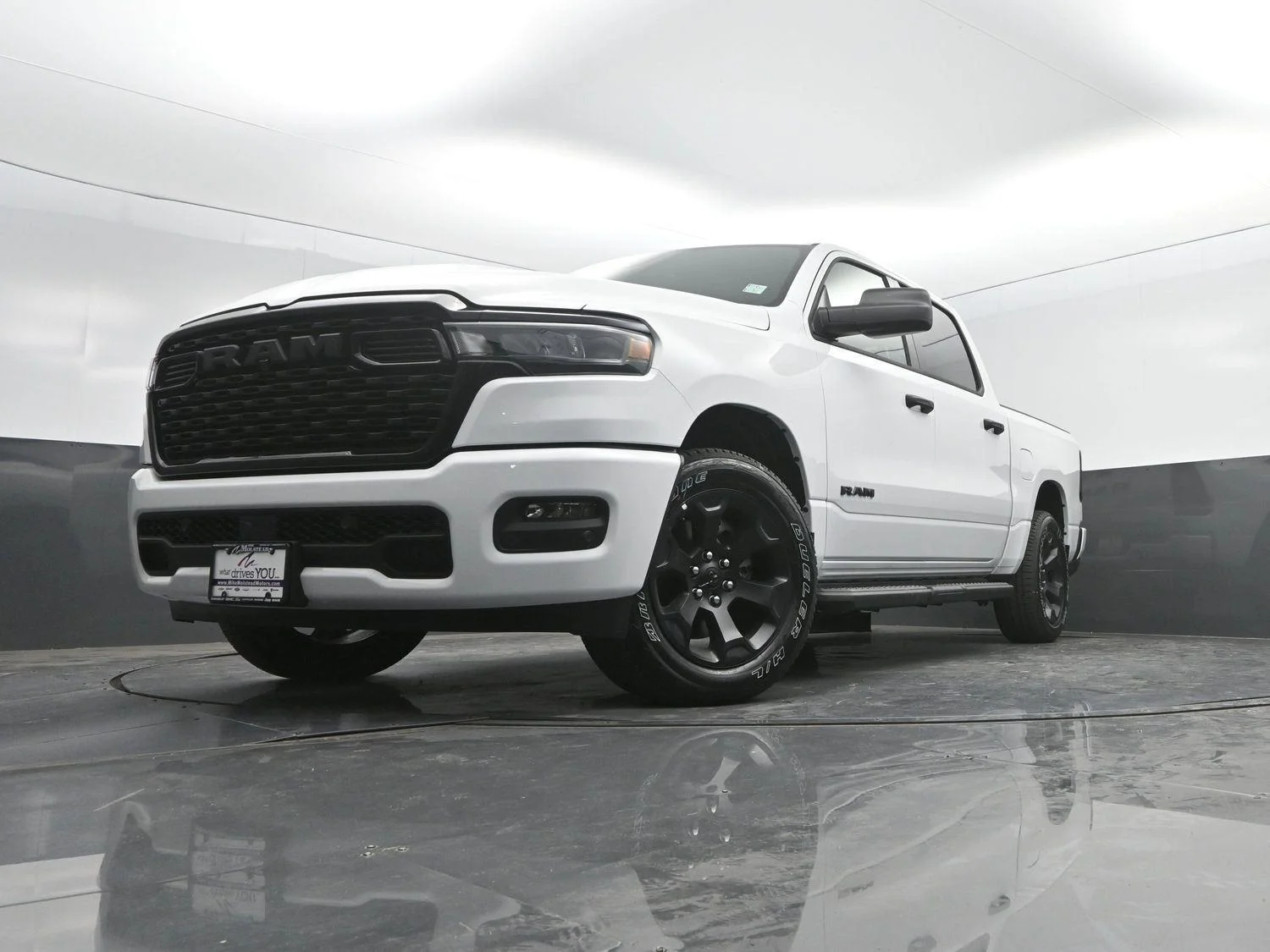 New 2026 Bright White Clear-Coat Exterior Paint RAM Express image 40