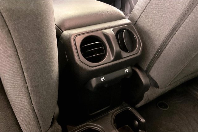 Used 2025 Gray Jeep Sport S image 9