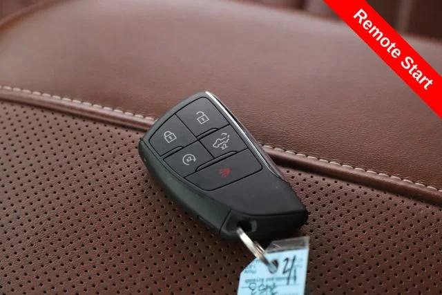 Used 2025 Black GMC Denali Ultimate image 3