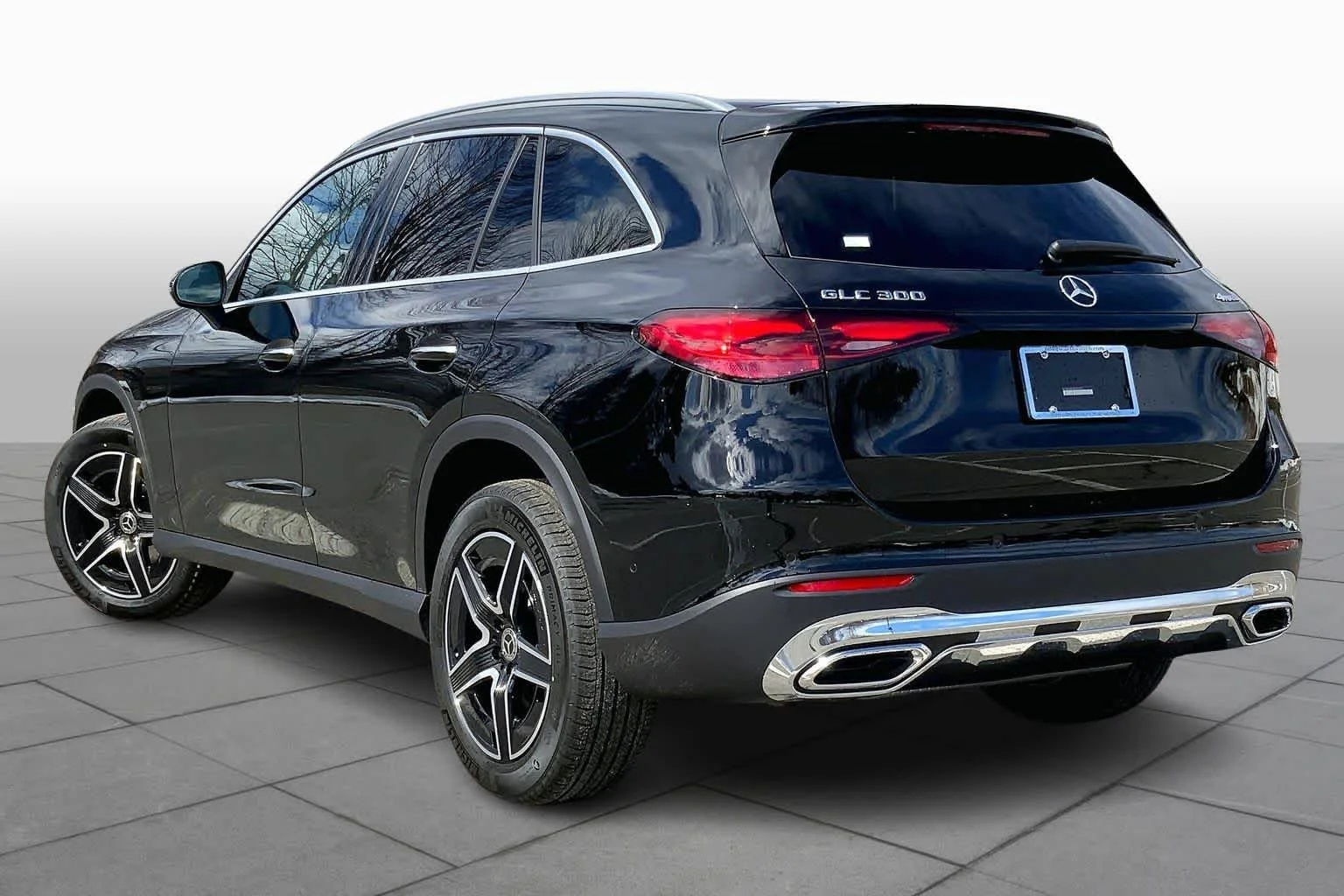 Certified Used 2026 Black Mercedes-Benz GLC 300 image 16