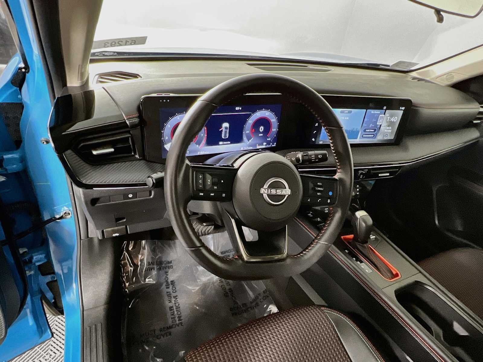 Used 2025 Arctic Ice Blue Metallic/Super Black Nissan SR image 11