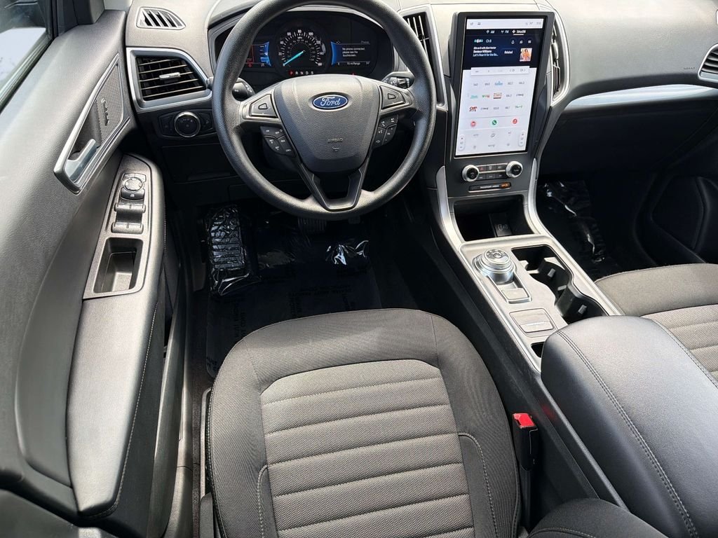 Certified Used 2024 Gray Metallic Ford SE image 9