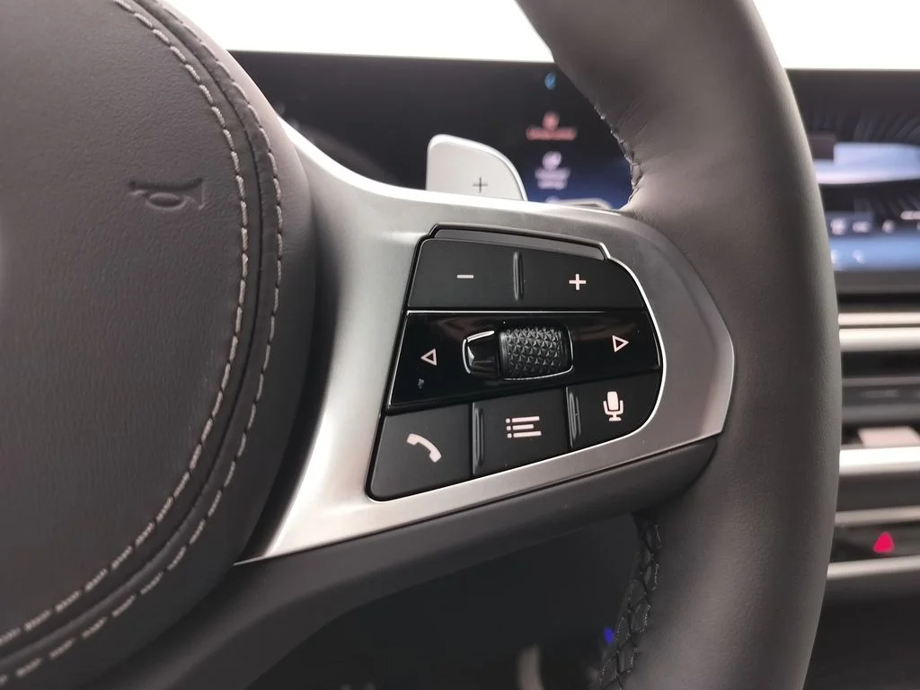 New 2027 Carbon Black Metallic BMW xDrive40i image 13