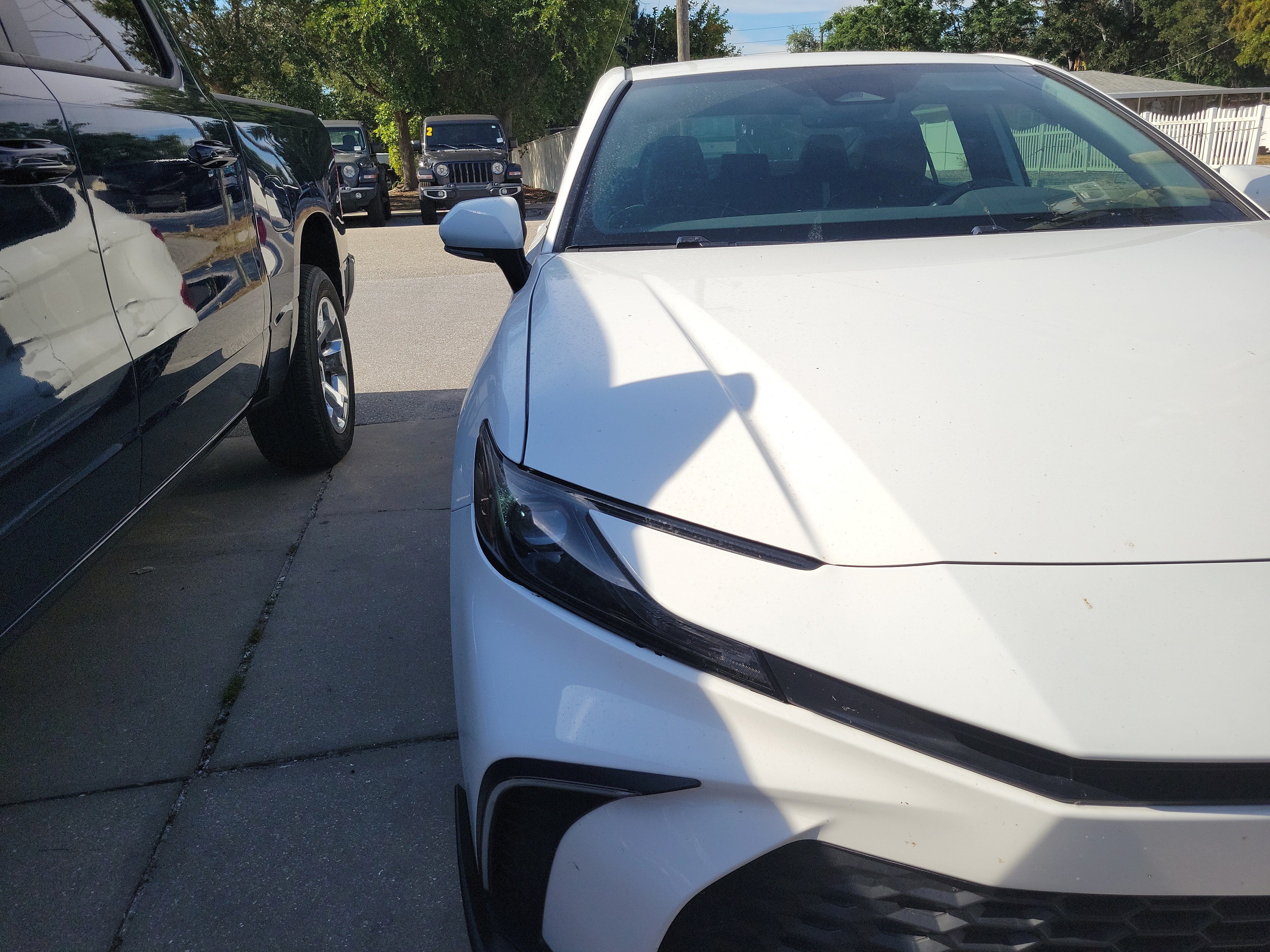 Used 2025 Ice Toyota LE image 6