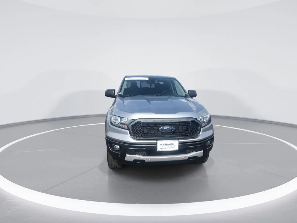 Used 2023 Silver Ford XLT image 3