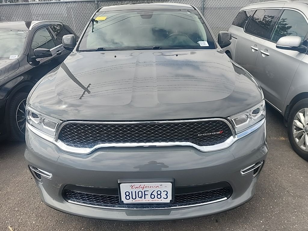Used 2021 Gray Dodge SXT image 2