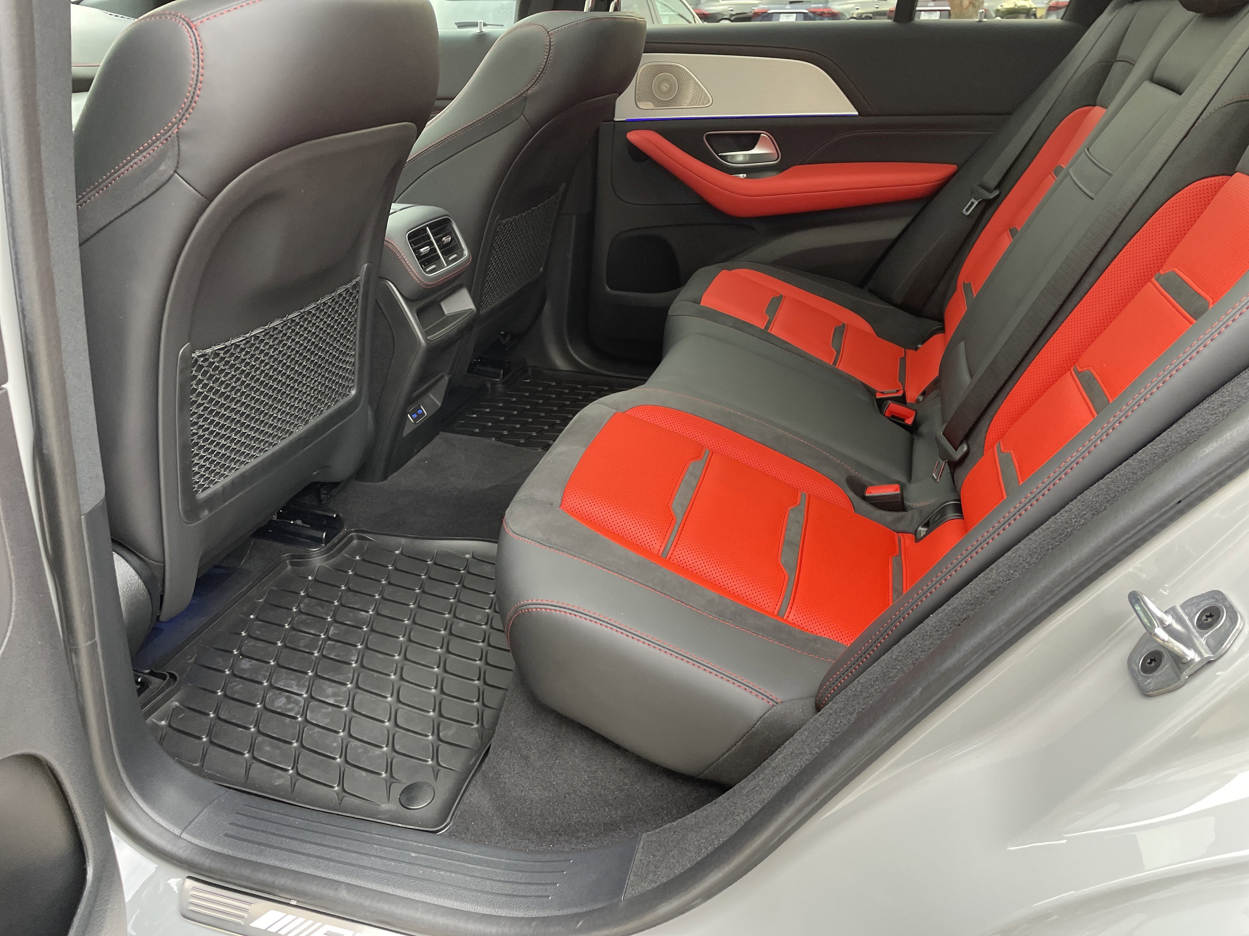 Certified Used 2024 MANUFAKTUR Alpine Grey Mercedes-Benz AMG® GLE 53 4MATIC®+ SUV image 39